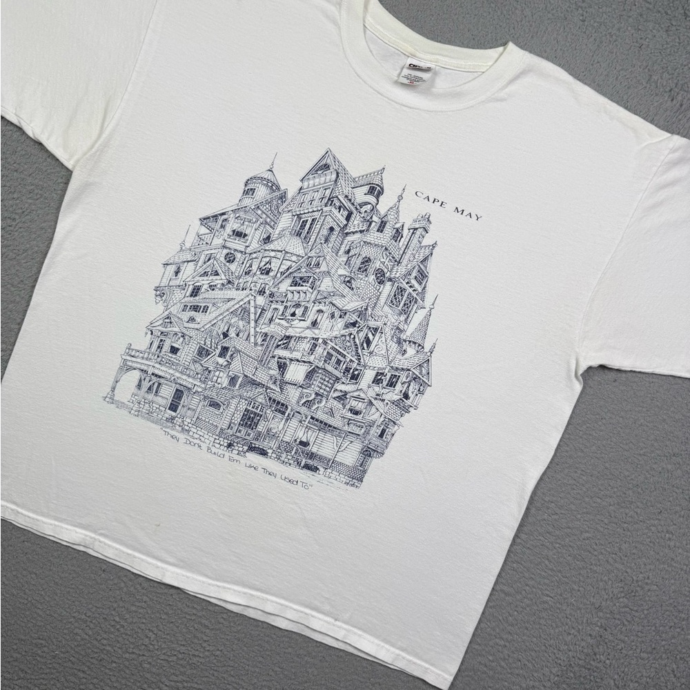 Vintage y2k Cape May New Jersey they don’t build em like they used‎ to T-shirt